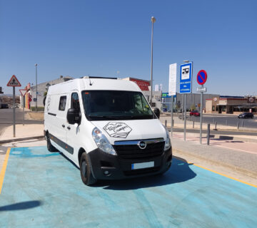 Parking camper