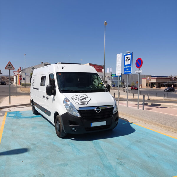 Parking camper